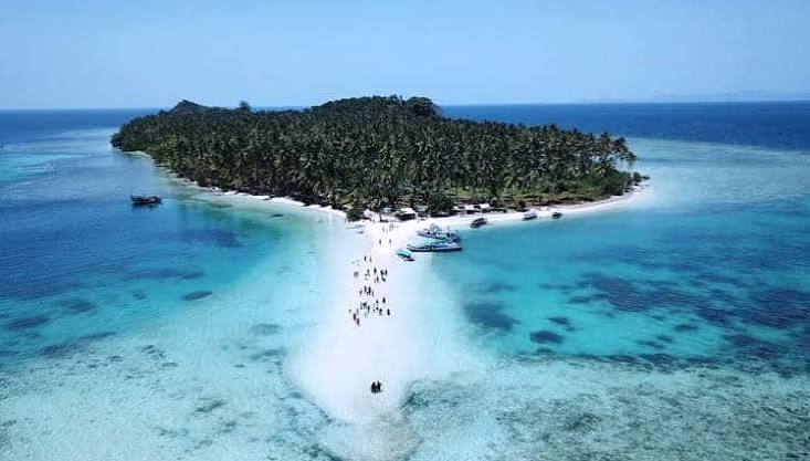Pulau Mahitam